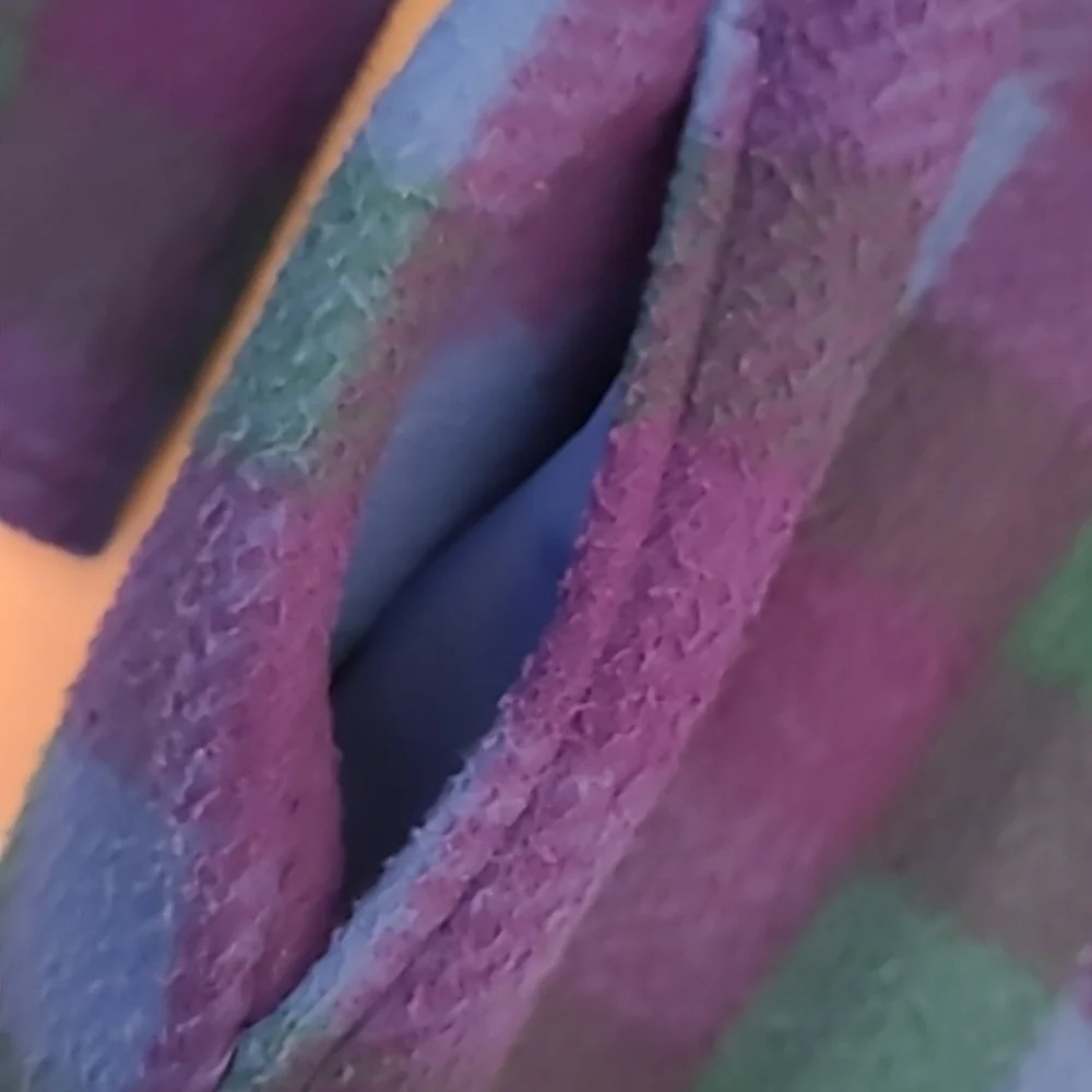 EUC VTG Aqua Sheen 100% Dacron Dupont Polyester Blue Purple and Green Plaid - Picture 5 of 11